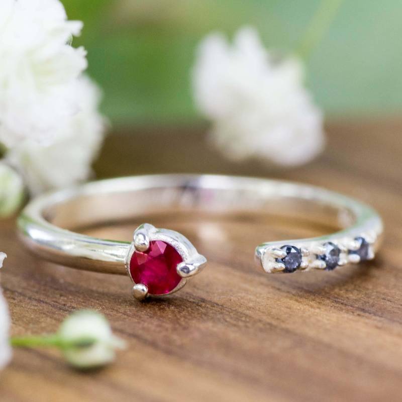 Echter Rubin Ring | Silber Edelstein Ring Eleganter Rubin Hochwertiger Silberring Juli Geburtsstein Wasserfester von SpiritOfIsland
