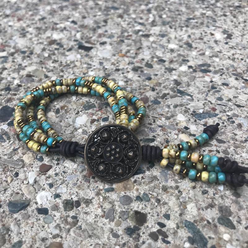 Leder 4 Strang Perlenarmband, Perlenarmband von SpiritSistersBeads