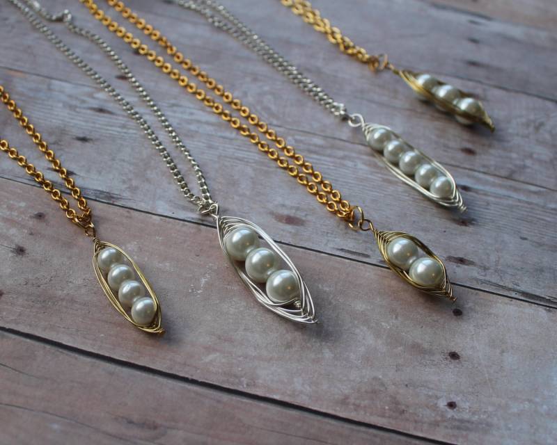 Erbsen in Einer Schote Halskette Glasperlen Familienkette, Geschenk Für Mama Erbsen in Einer Schote Halskette Glasperlen Familienkette, Geschenk Für Mama von SpiritandSageDesigns