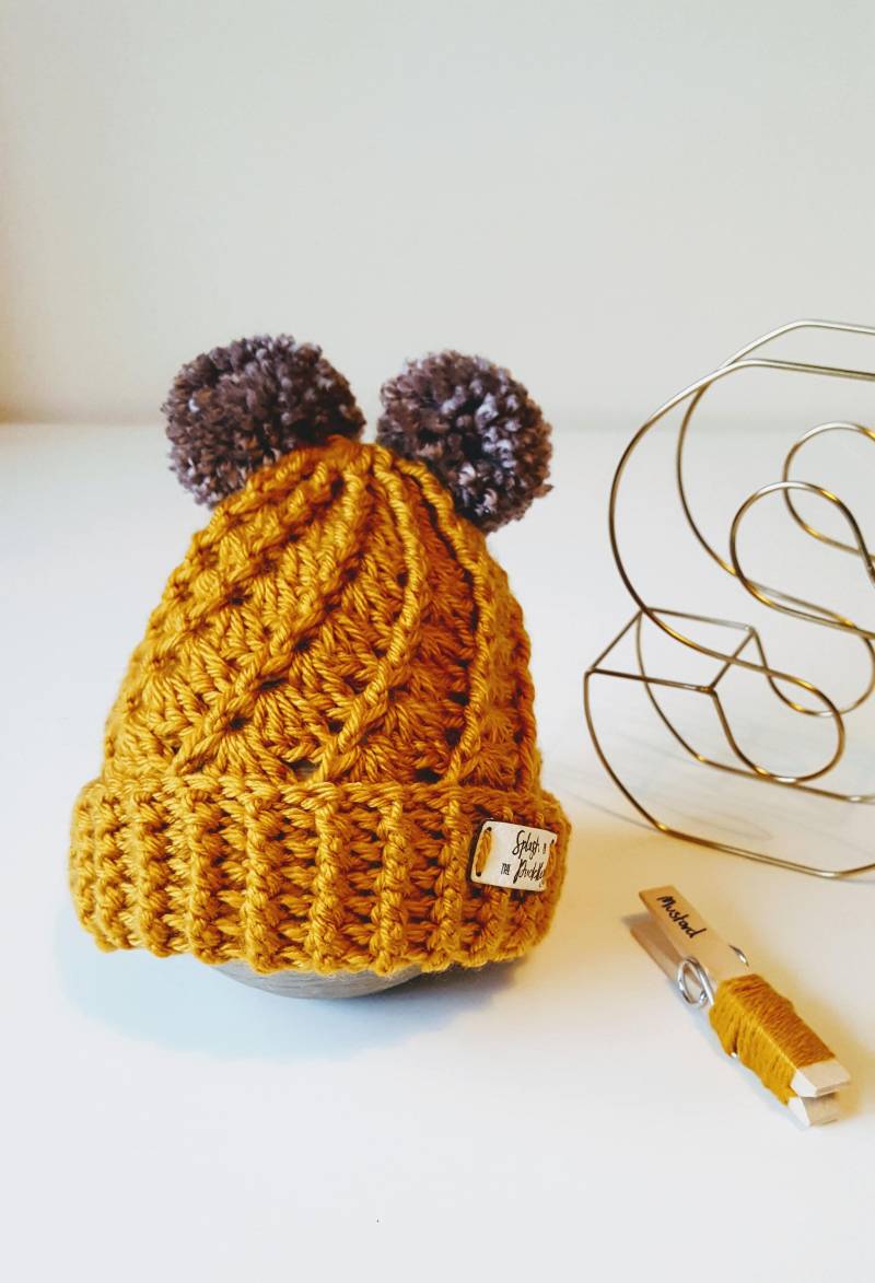 Handgemachte Häkel Doppel Pom Wollmütze Kinder & Teen Wintermütze von SplashInThePuddles
