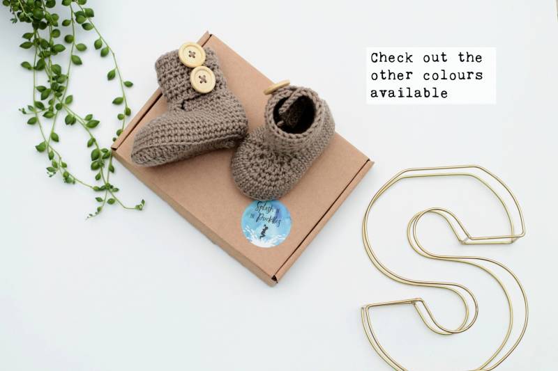 Neutrale Merino Baby Booties Gehäkelte Neugeborenen Schuhe von SplashInThePuddles