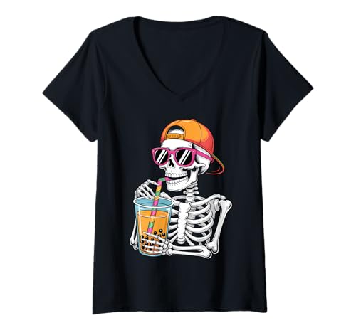 Damen Lustiges Halloween-Skelett-Boba-Teekostüm T-Shirt mit V-Ausschnitt Damen Lustiges Halloween-Skelett-Boba-Teekostüm T-Shirt mit V-Ausschnitt von Spooky Boba Tea Skeleton Humor Halloween Costumes