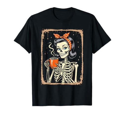 Vintage Skelett Trinken Kaffee Halloween Frauen T-Shirt von Spooky Coffee Lovers Halloween