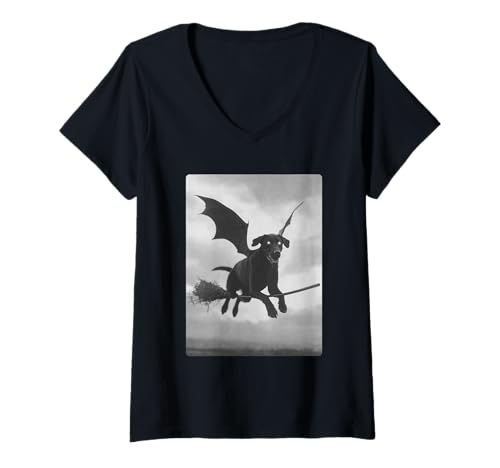Damen Labrador Retriever Hexe mit Fledermausflügeln Gruseliger Halloween-Hund T-Shirt mit V-Ausschnitt von Spooky Gothic Halloween Animals Clothing