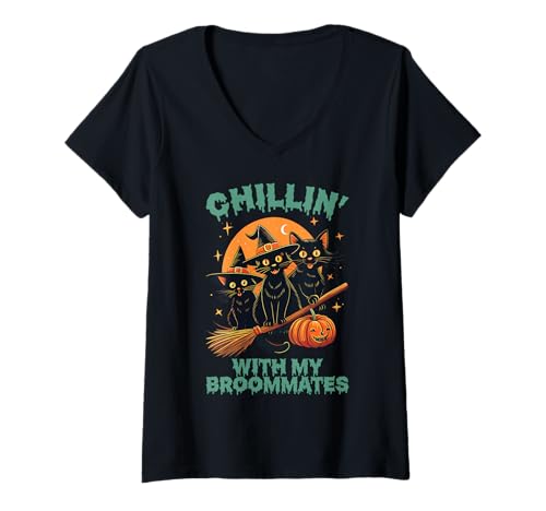 Damen Chillin ’mit Meinen broommates lustigen Halloween Cat Mom T-Shirt mit V-Ausschnitt von Spooky Paws & Kitty Lovers Halloween Pyjama