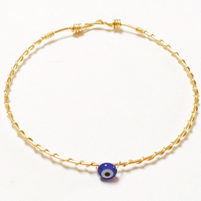Evil-Eye Minimal Armreif Evil-Eye Minimal Armreif von SpoolandWireJewelry