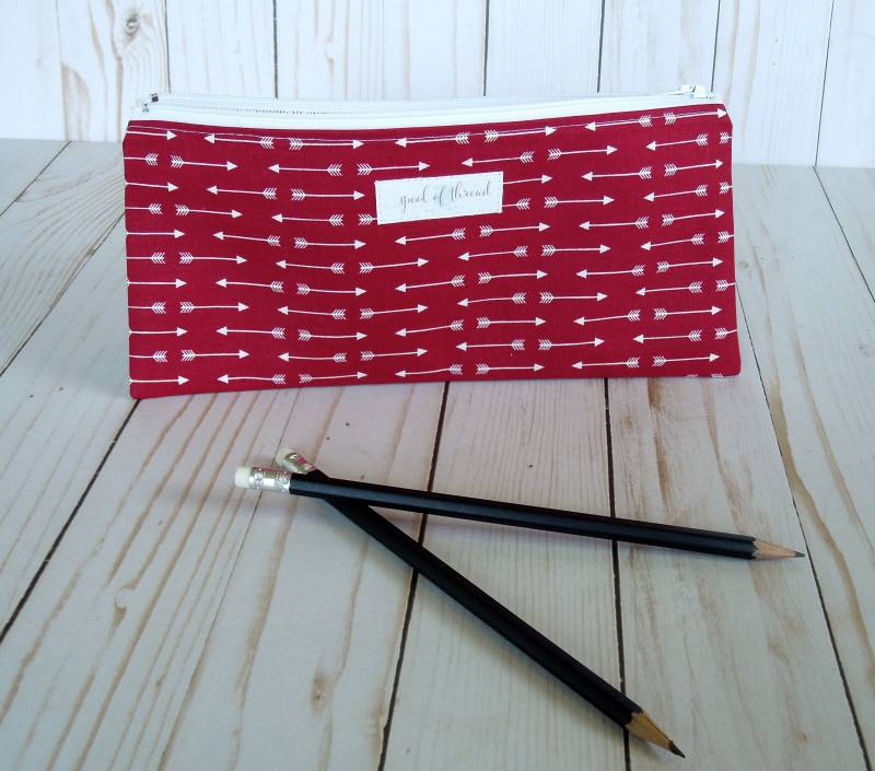 Pfeil-Bleistift-Beutel/Bleistift-Beutel Zurück Zur Schule von SpoolofThreadDesigns