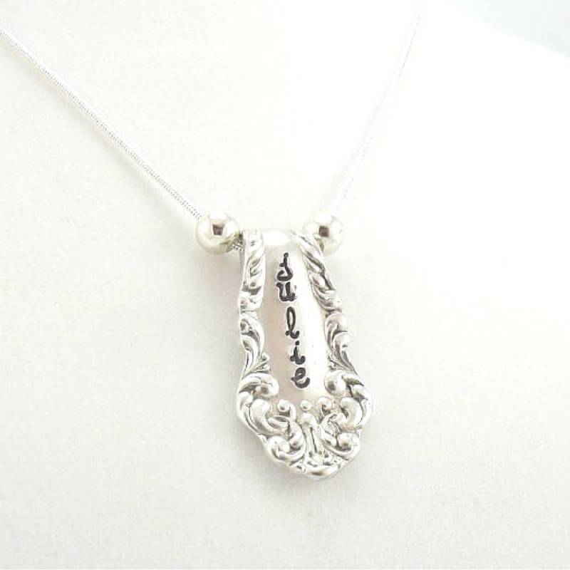 Personalisierte Halskette Silber Schmuck Löffel Ende Hand Gestempelt Name Vintage Benutzerdefinierte Anhänger Neue Mama von SpoonerZ