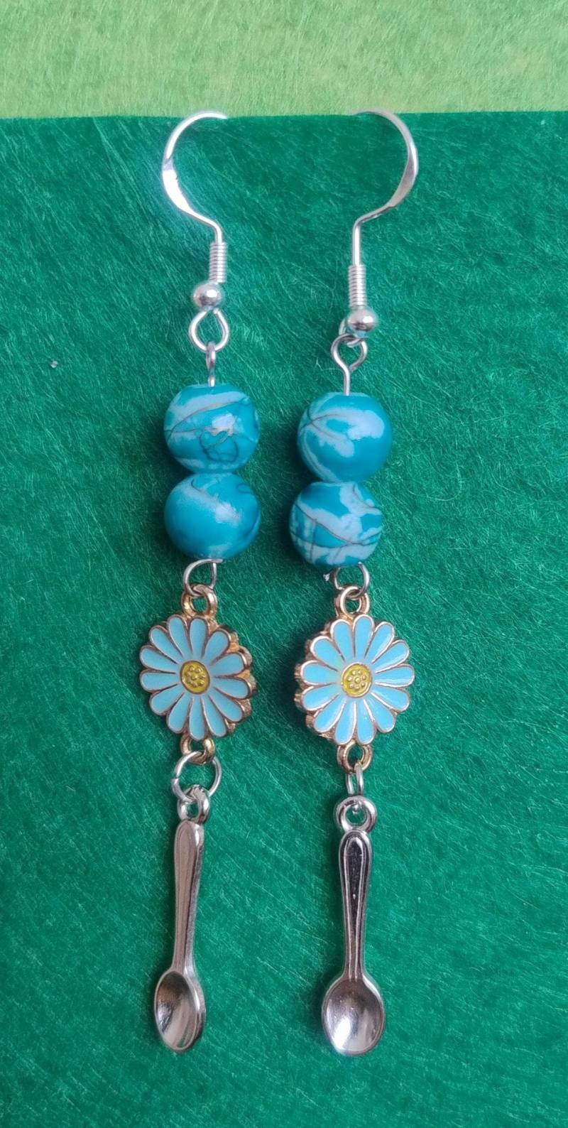 Spoonie Ohrringe - Hängeohrringe Mit Löffel Charm U. Blume Perlen Chronic Illness Awareness Jewellery Mecfs Fibromyalgie von SpoonieAndSparkly