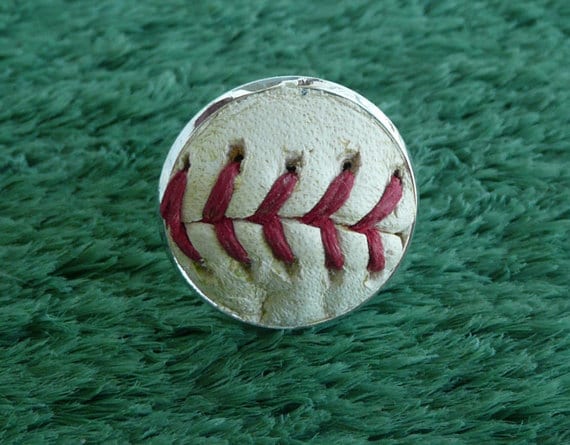 Baseball Ring Aus Einem Echten - Ausverkauf Baseball Ring Aus Einem Echten - Ausverkauf von SportsCufflinks