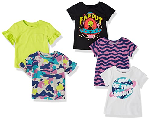 Amazon Essentials Mädchen Kurzärmlige T-Shirt-Oberteile (zuvor Spotted Zebra), 5er-Pack, Mehrfarbig/Alien Aufdruck/Sterne/Textaufdruck/Wellen, 6-7 Jahre von Amazon Essentials