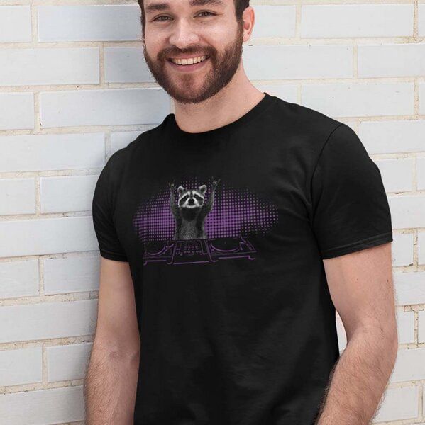 Spreecult DJ Waschbär - Bio und Fair - Männer Unisex T-Shirt - Turntable Racoon von Spreecult