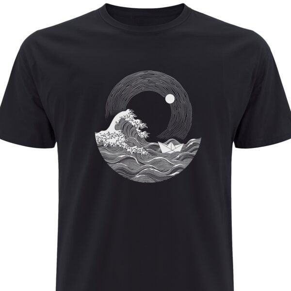 Spreecult Die große Welle und das Papierboot - Bio und Fair - Männer Unisex T-Shirt von Spreecult