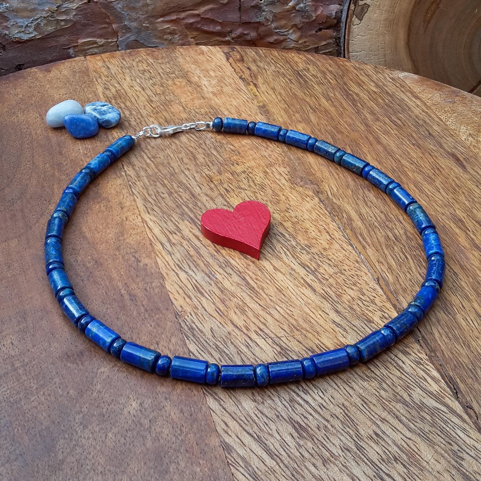 Echte Lapislazuli Kette/Blaue Perlenkette Schmuck Mit Blauen Steinen & 925 Sterling Silber Echte Lapislazuli Kette/Blaue Perlenkette Schmuck Mit Blauen Steinen & 925 Sterling Silber von Spreeschmuck