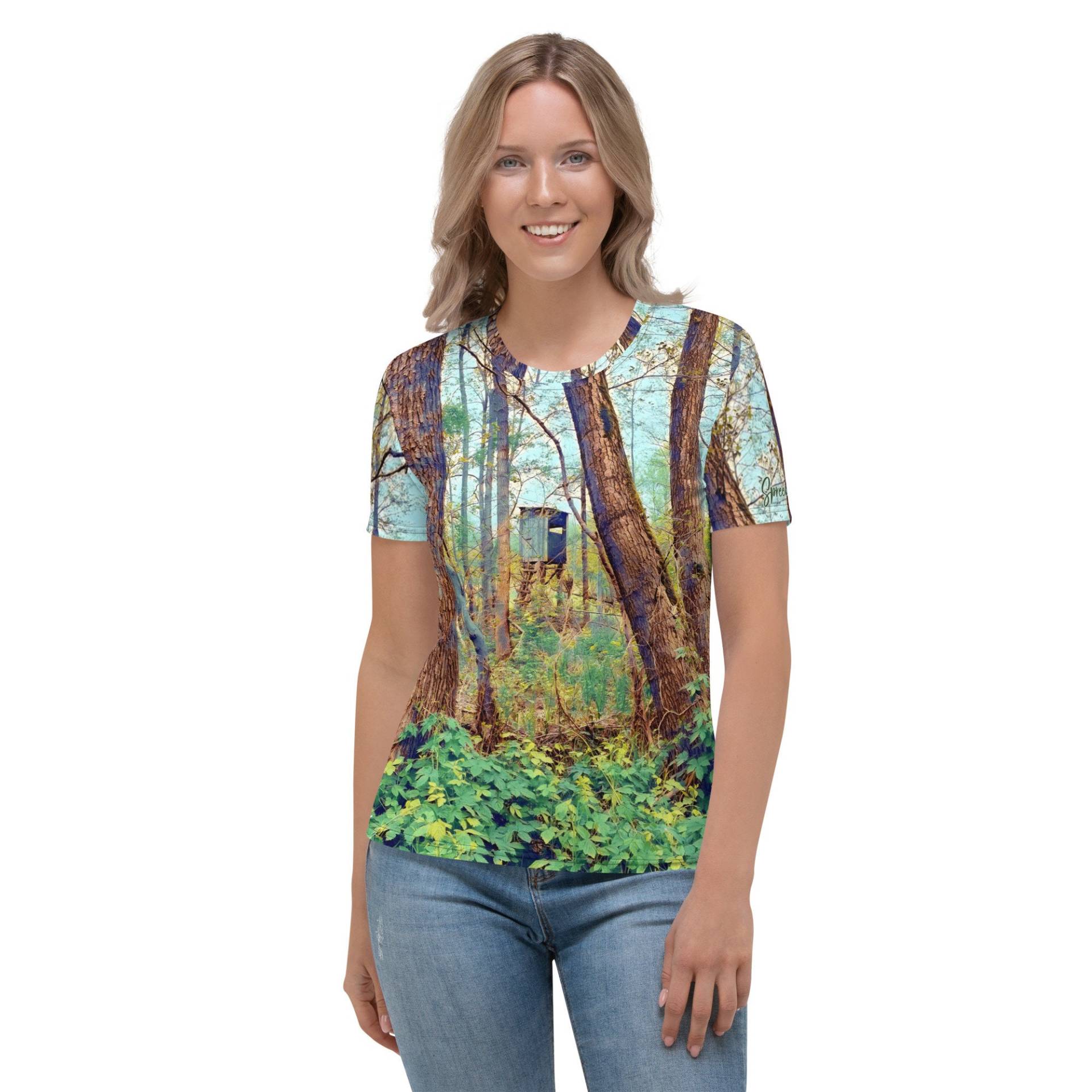 Damen-T-Shirt | xs-2xl - Hochstand Im Wald Spreewaldliebe Damen-T-Shirt | xs-2xl - Hochstand Im Wald Spreewaldliebe von Spreewaldliebe