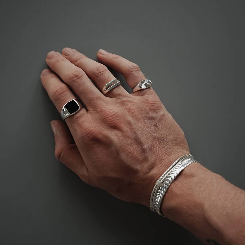 Set aus Silber Ringen & Armbändern von Sprezzi