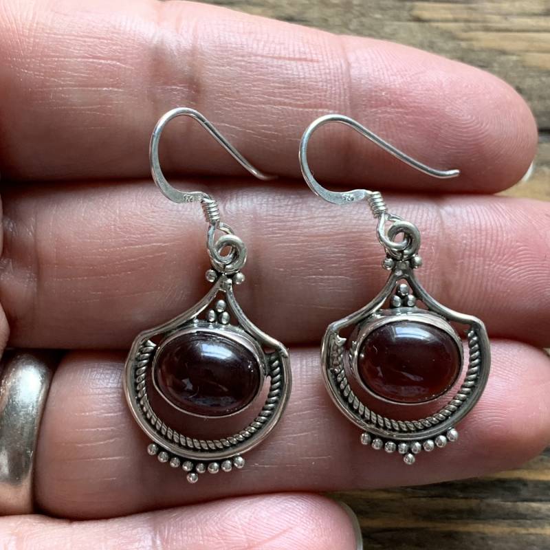 Granat Ohrringe, Silber Boho Teardrop Sterling Januar Geburtsstein von Springwaves