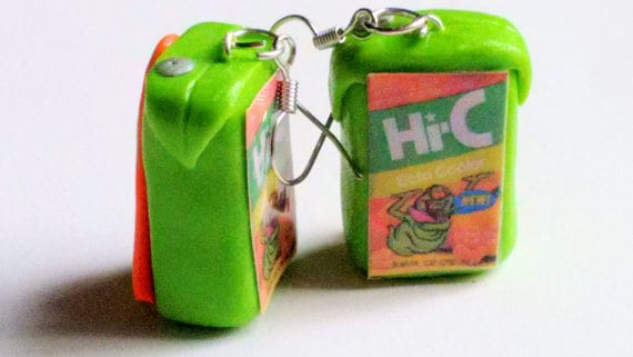 Juice Box Ecto Cooler Ohrringe - Miniatur Essen Schmuck Ghostbusters Nicht Essbarer Drink Ohrringe, Kawaii Kinder von SprinkleCake