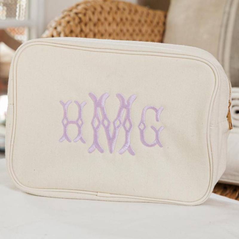 Bestickter Beutel | Large & Extra Large // Bestickte Kosmetiktasche Kulturtasche Monogramm Reisetasche von SprinkledWithPink