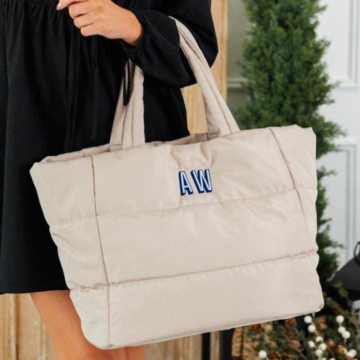 Gestickte Kugelfisch-Tasche/Monogramm-Puffer-Tasche, Personalisierte Tragetasche, Gesteppte Kugelfisch-Tasche, Individuelles Geschenk Für Sie Gestickte Kugelfisch-Tasche/Monogramm-Puffer-Tasche, Personalisierte Tragetasche, Gesteppte Kugelfisch-Tasche, Individuelles Geschenk Für Sie von SprinkledWithPink