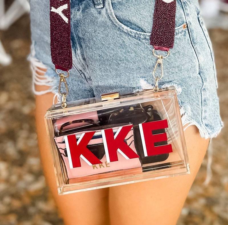 Shadow Monogram Stadion Tasche von SprinkledWithPink