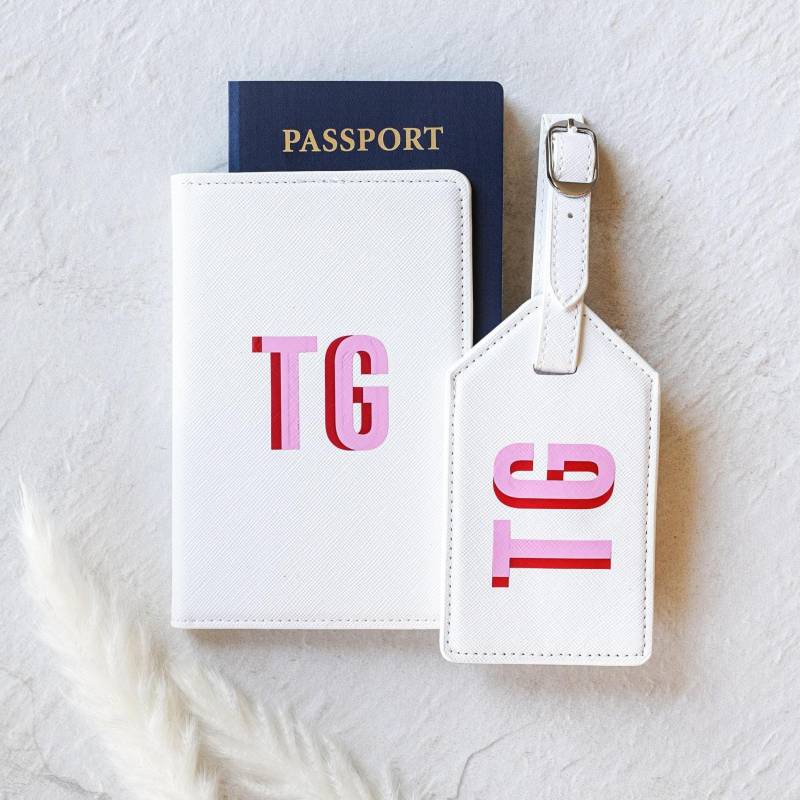 Schatten Monogramm Gepäckanhänger // Personalisierter Leder Kofferanhänger, Name, Junggesellinnenabschied Geschenk, Hochzeitsgeschenk, Mädchen von SprinkledWithPink