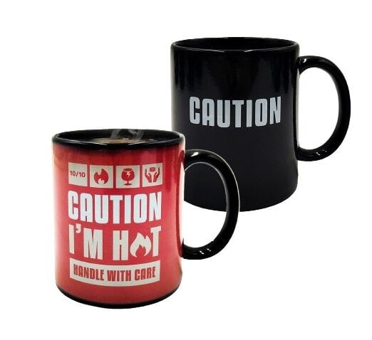 Sprüche Caution I´m Hot Tasse schwarz von Sprüche