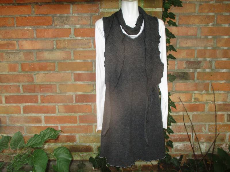 Kleid Gefilzt Gewalkt Tunika Wolle Filzwolle Schurwolle Wollkleid Xs S M L Grau Uni Merinowolle von SpunkLaden