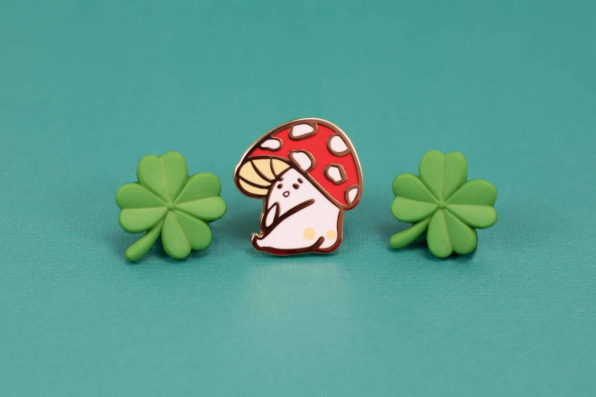 Mushy Tushy Emaille Pin | Kleiner Frecher Pilz Niedlicher Kawaii Cottagecore Märchenwald Hartemaille 1 Zoll Mushy Tushy Emaille Pin | Kleiner Frecher Pilz Niedlicher Kawaii Cottagecore Märchenwald Hartemaille 1 Zoll von SpunkeeMonkeeStudio