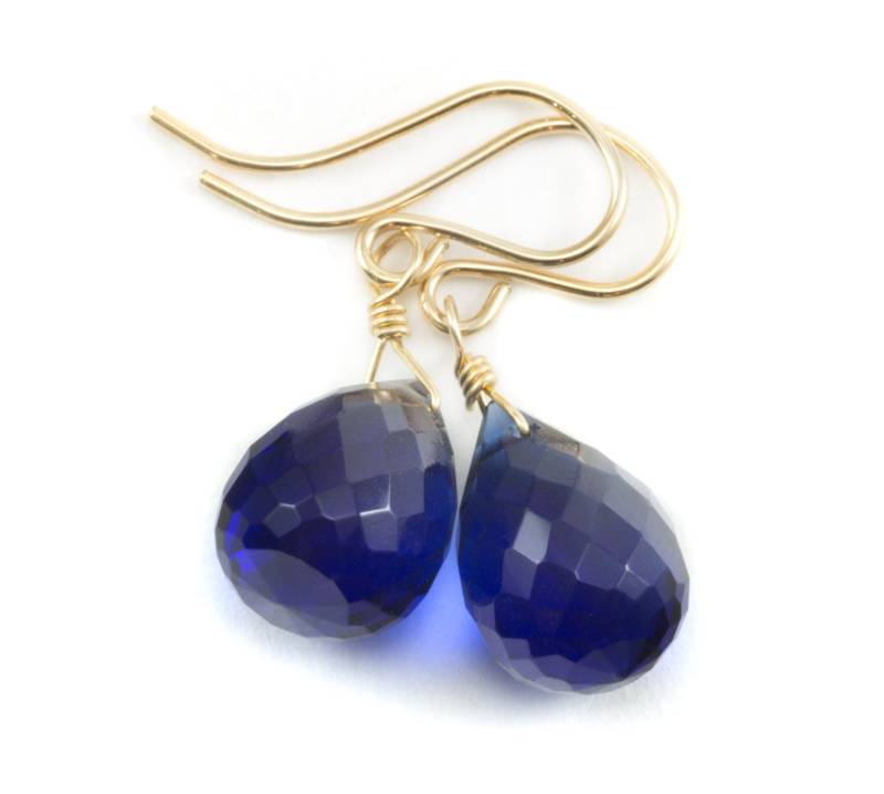 Kobalt Blau Kashmir Simuliert Saphir Ohrringe Facettierte Briolette Tropfen Sterling Silber Oder 14K Solid Gold Abgerundete Klein Zierlich Füllen von Spyglassdesigns