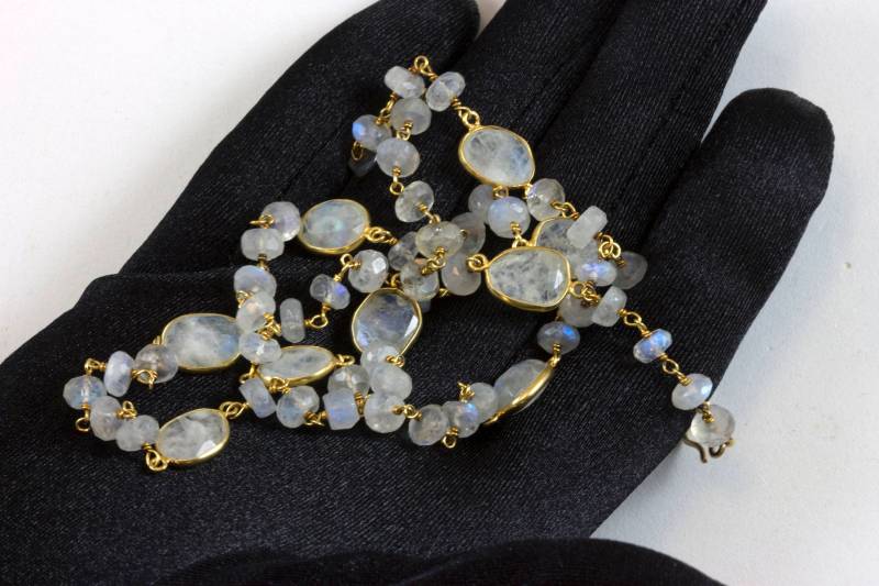 Mondstein Halskette Facettierte Regenbogen Blau Lünette Und Rondelle Set 14K Gelb Gold Fill Platte 24 Zoll Kette Linked Large Classic Natural von Spyglassdesigns