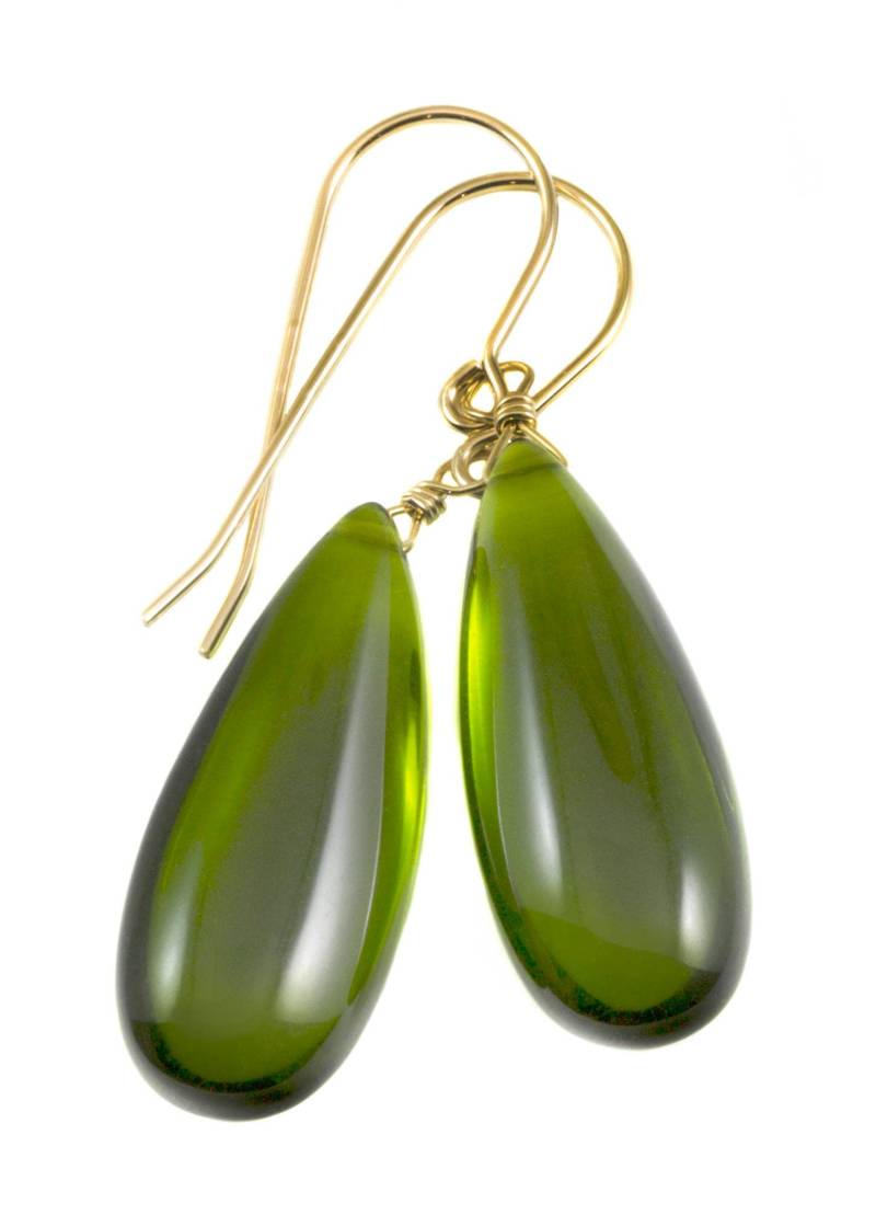 Peridot Grün Ohrringe Glatt Lange Simulierte Tropfen Sterling Silber Oder 14K Solid Gold Filled Simple Classic 1, 6 In von Spyglassdesigns