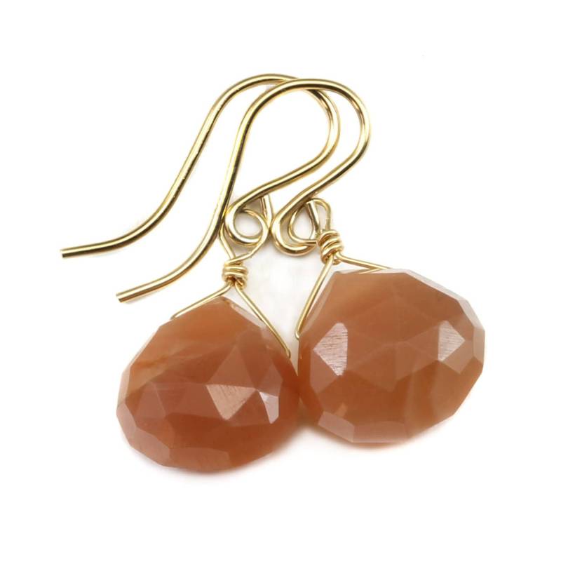 Pfirsich Mondstein Ohrringe Sterling Silber Oder 14K Solid Gold Gefüllt Facettierten Herz Teardrops Everyday Zierliche Schimmernde Natürliche Tropfen von Spyglassdesigns