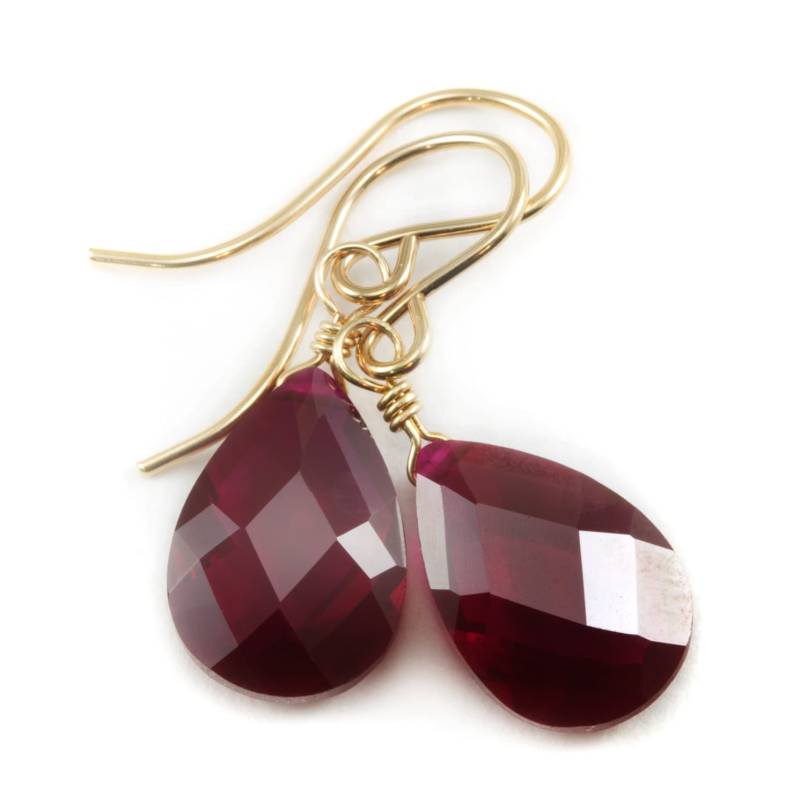 Roter Rubin Zirkonia Ohrringe Facettierte Teardrop Aaa Cz Sterling Silber Oder 14K Solid Gold Filled Deep Crimson Pear Simple Dainty Drop von Spyglassdesigns