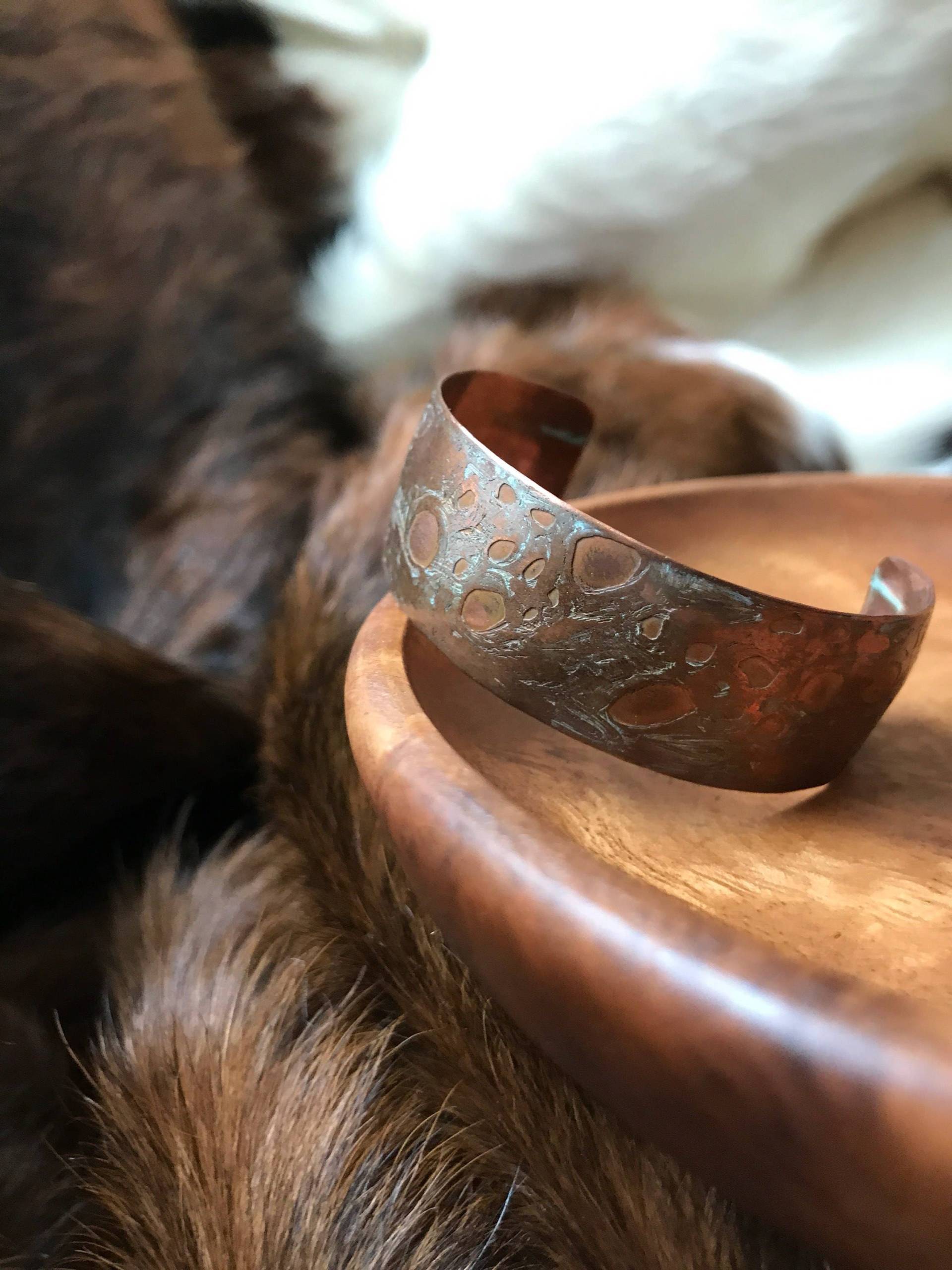 Das "Erin" Armband, Handgeschnittenes, Geätztes Kupfer, Kreise Design Armband von SquareColored