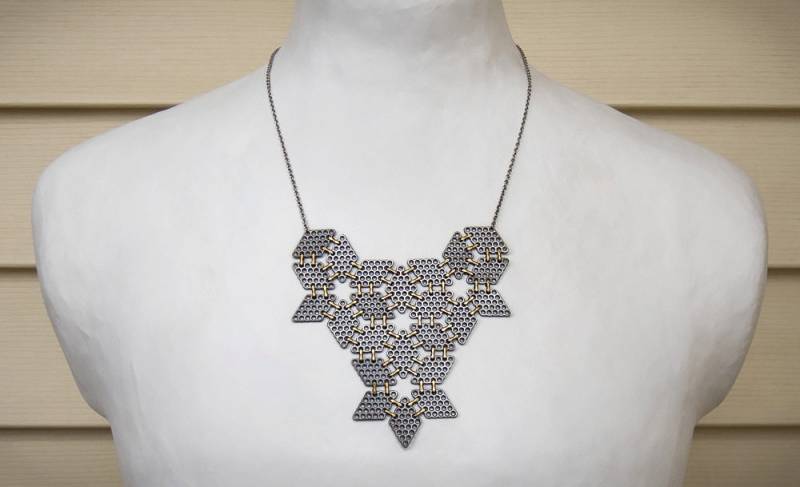 Große Metall-Lace-Halskette von SquircleDesigns