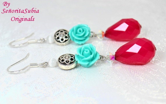 Fuchsia Tropfen Ohrringe Aqua Carved Rose Flower Crystal Bunt Festliche Lebendige Party Fuchsia Tropfen Ohrringe Aqua Carved Rose Flower Crystal Bunt Festliche Lebendige Party von SrtaSubiaOriginals