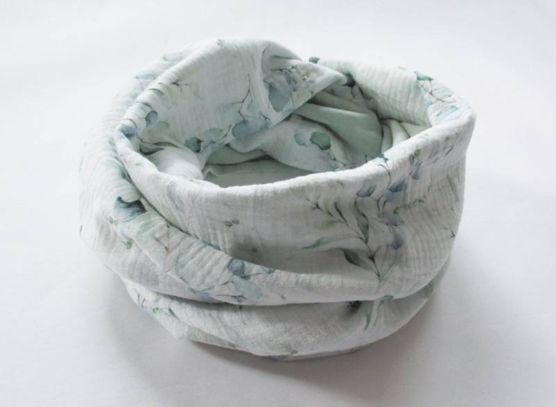 Loop Aus Musselin, Eukalyptus, Weiß/Altmint, Damen Schal Double Gauze von StDesignDE