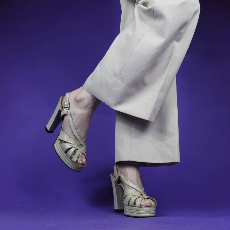 Vintage 1970Er Jahre Art Deco Plateau Sandalen von StacksVintageUK