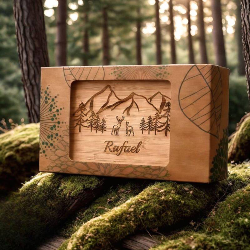 Personalisierte Berglandschaft Lunchbox Aus Bambusholz, Geschenk Für Camper, Outdoor, Jäger Personalisierte Berglandschaft Lunchbox Aus Bambusholz, Geschenk Für Camper, Outdoor, Jäger von StadtLandHolz