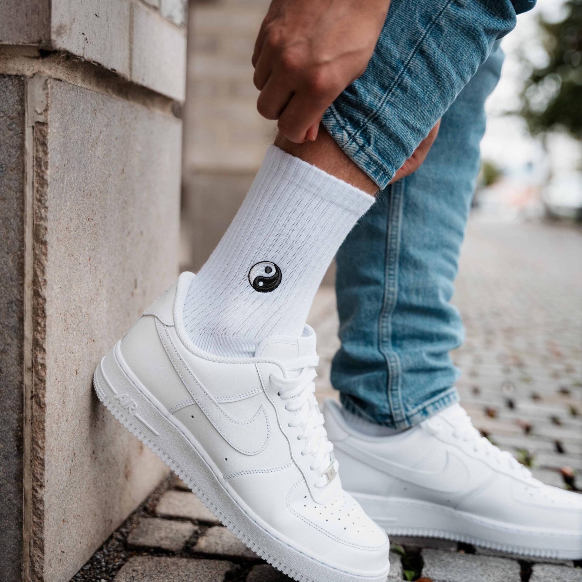 Yinyang Socken Für Yoga Fans Bestickte Bio-Baumwolle Sportsocken Damen & Herren Lustige Tennissocken Mit Spirituellem Motiv von StadtkinderCom