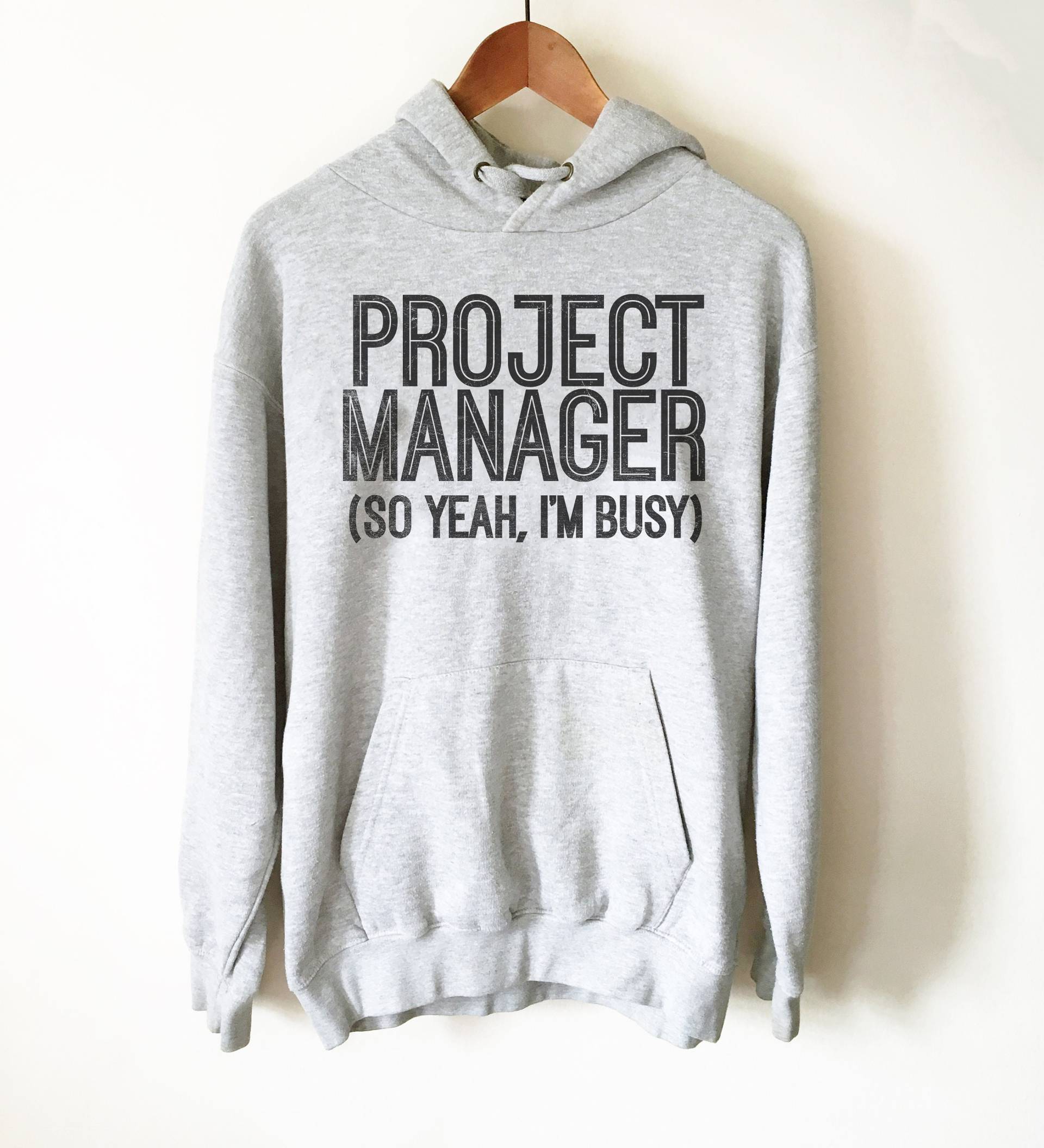 Projektleiter Hoodie - Shirt, Lustiges Mitarbeiter Geschenk, Chef Geschenke, Managment Geschenk Für von StagandPeachCo