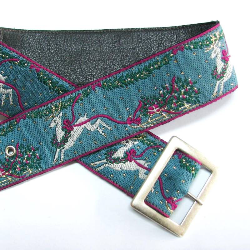 Gürtel Weißer Hirsch Jaquard Lurex Leder Türkis Weiß Pink von StahlhofenBagsKoeln