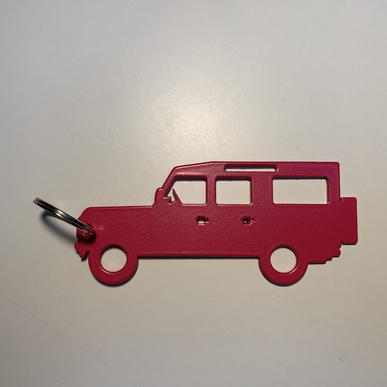 Landrover Defender 110 Schlüsselanhänger, Telemagenta/Pink von StahlzeitDesign