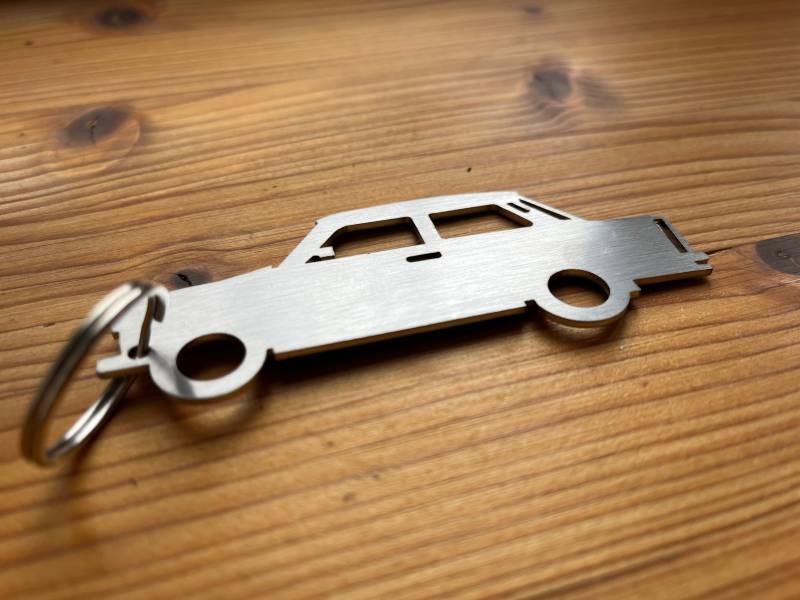 Trabant 601 Schlüsselanhänger, Edelstahl von StahlzeitDesign