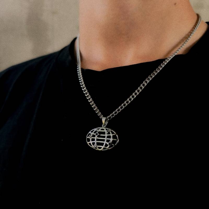Earth Chain Silver Men | Globe Pendant 4mm Cuban Necklace Waterproof Design Streetwear Jewelry von StainlessJV