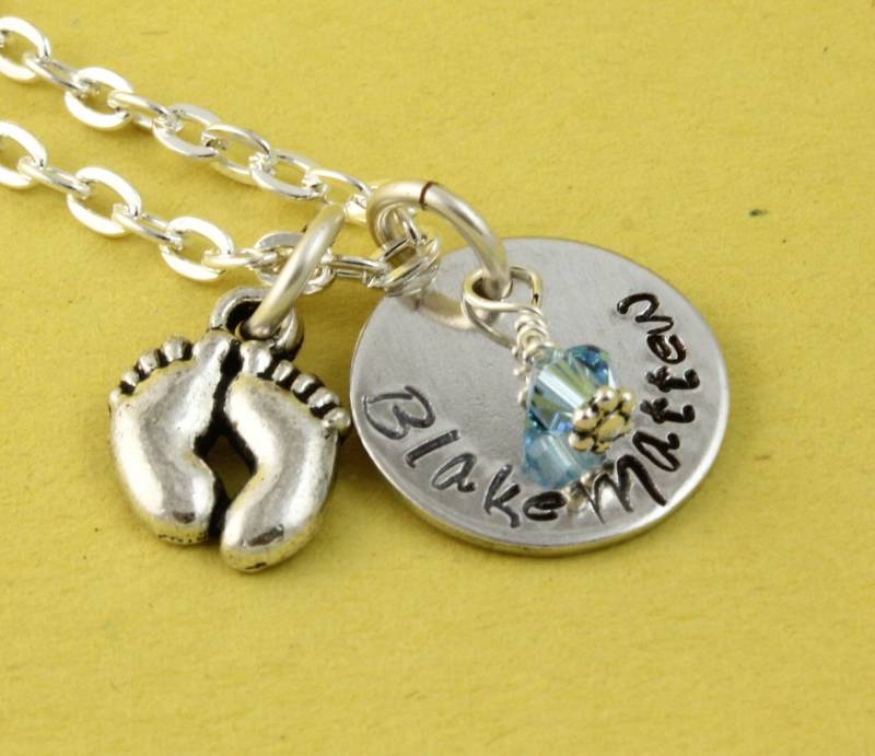 Baby Füße Halskette - Neue Personalisierte Silber Geburtsstein Neues Geschenk Push von StampinOffThePath