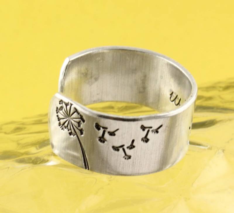 Löwenzahn Ring - Wunschring Verstellbarer Abschlussgeschenk Silberring Geschenk Für Absolvent Blumenring Wunschschmuck Make A Wish von StampinOffThePath
