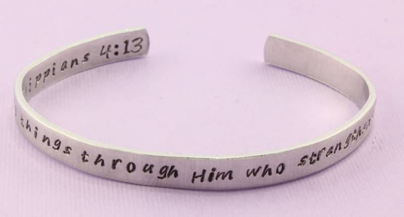 Philipper 413 Armband - Ich Kann Alles Durch Ihn Tun, Der Mich Stärkt Manschettenarmband Christliches Religiöses von StampinOffThePath