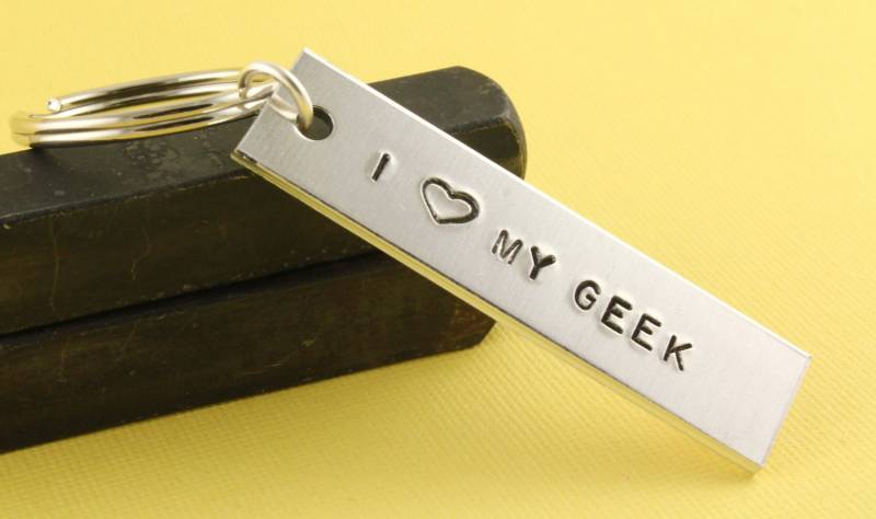 Sale - I Heart My Geek Schlüsselanhänger Love Muttertagsgeschenk Vatertagsgeschenk von StampinOffThePath